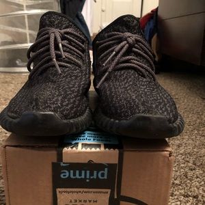 Yeezy boost 350 ‘pirate black’ 2016